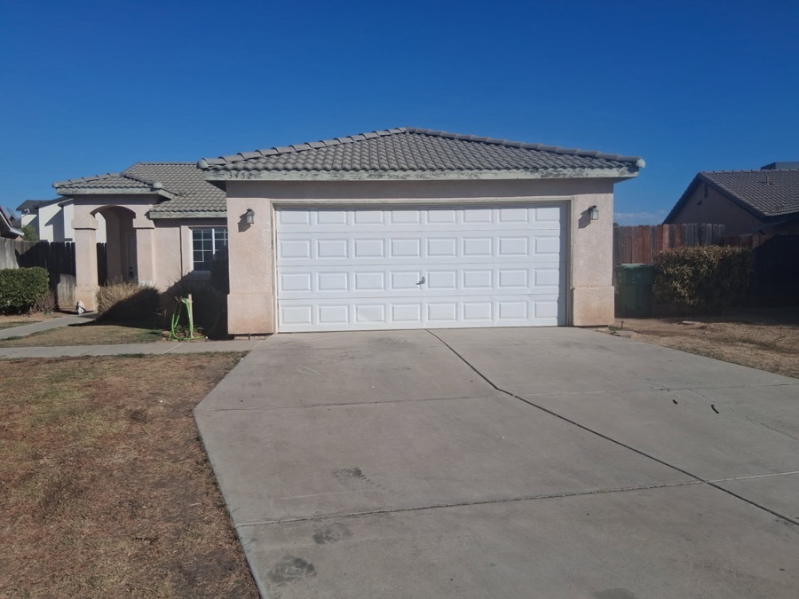 3452 Crescent Meadow Drive